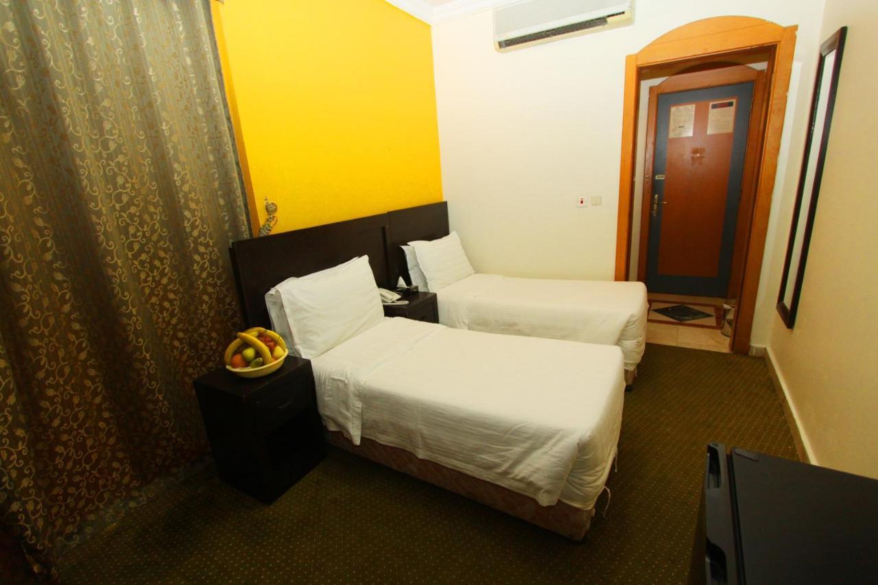 Al Saraya Ajyad Hotel Mecca Luaran gambar
